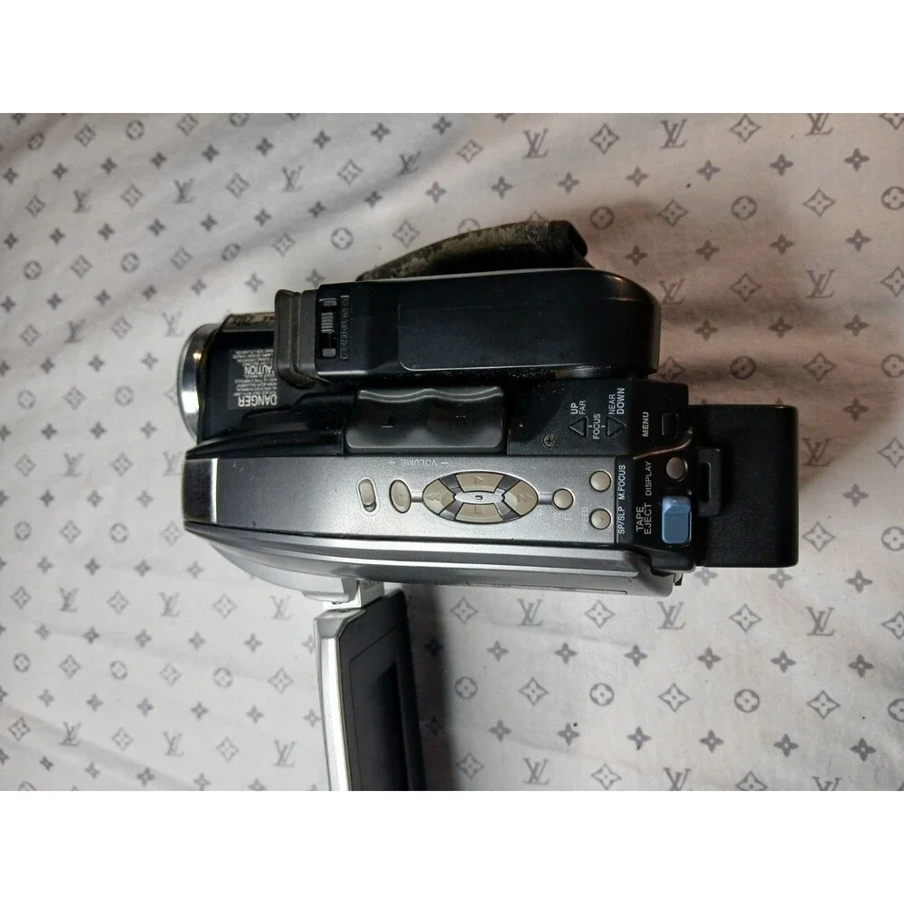 Panasonic Palmcorder PV-L352D VHS-C Analog Camcorder - UNTESTED
